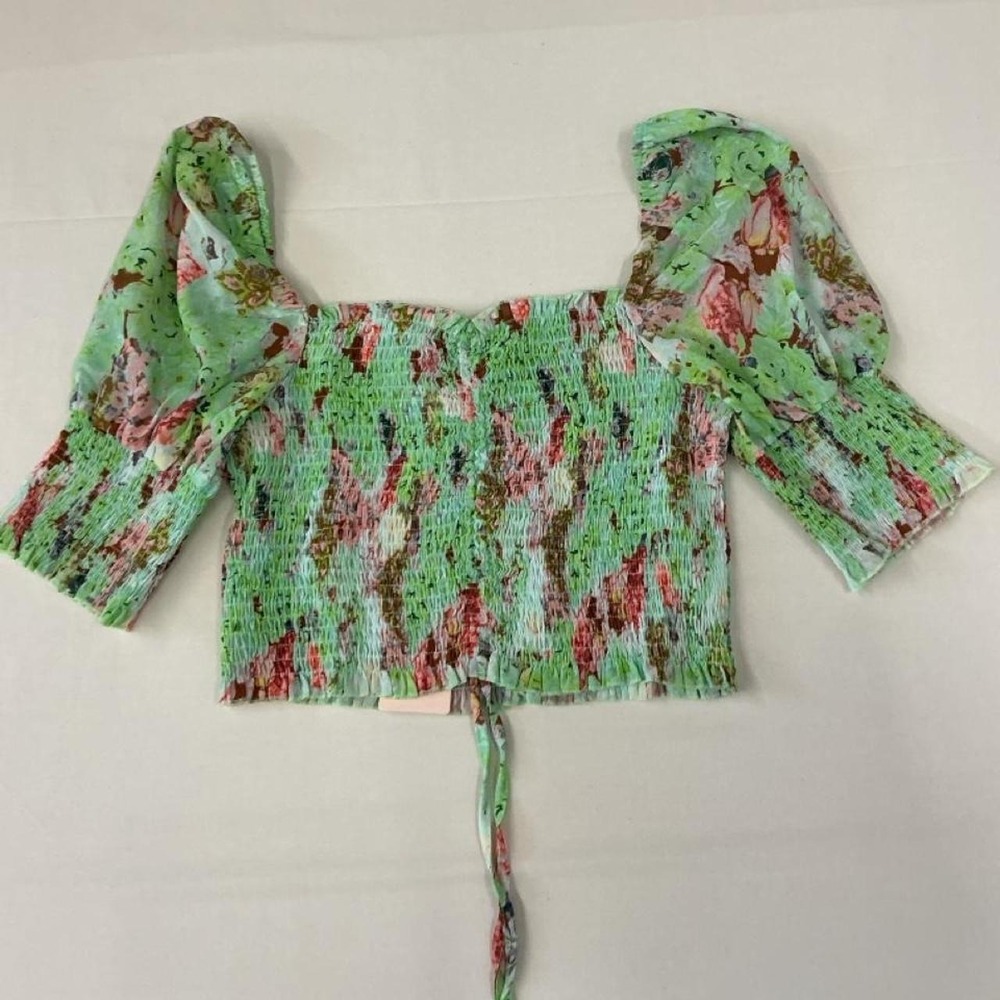 Brand new with tags Europa floral smocked crop top
